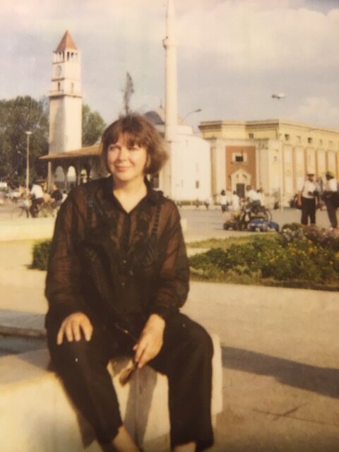 Tirana, 1994, voor het eerst weer terug in Albanië na de machtswisseling van 1991