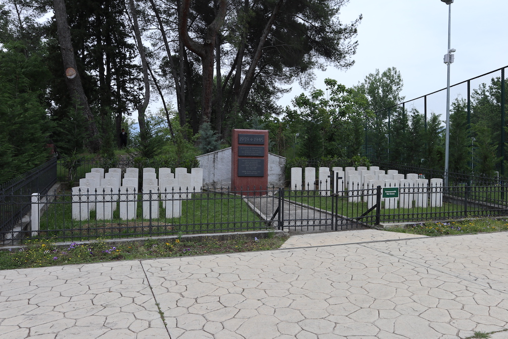 Engelse Oorloogshelden worden hier herdacht.