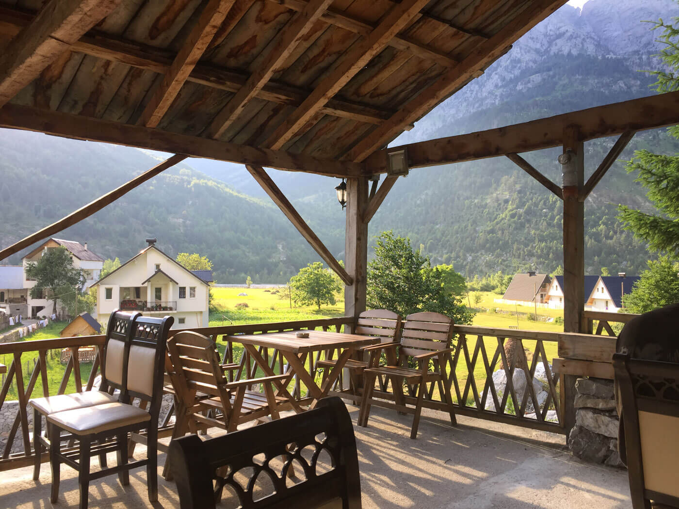 2018-Valbona-terras-guesthouse-Natyra