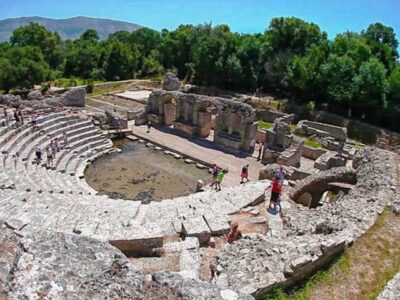 Albanie, Hadrianopolis