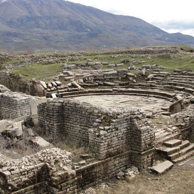 De ruines van Hadrianopolis gjirokastra