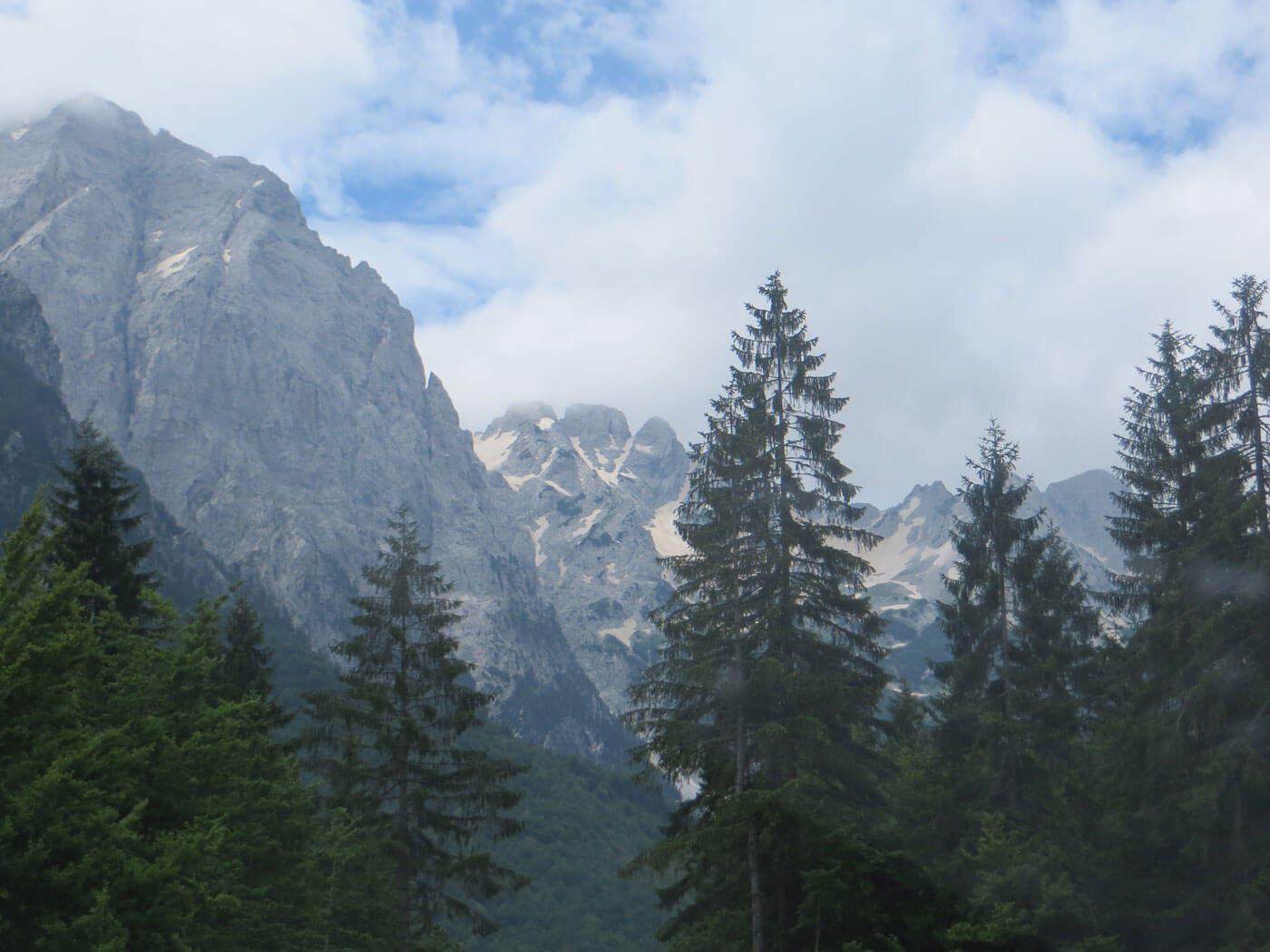 Valbona-pas Theth bergen prachtig landschap