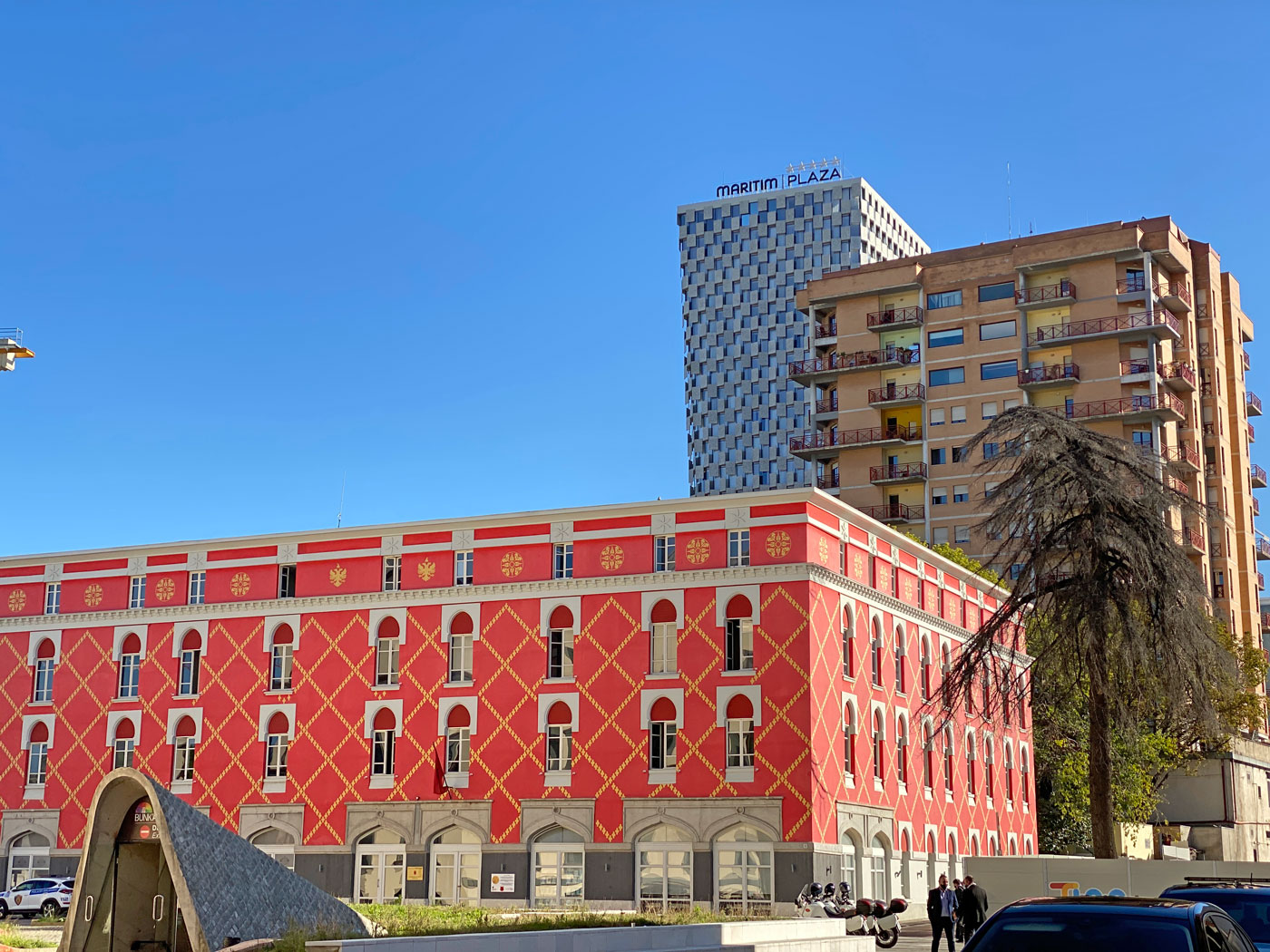 Tirana-bunkart-2-ministeries