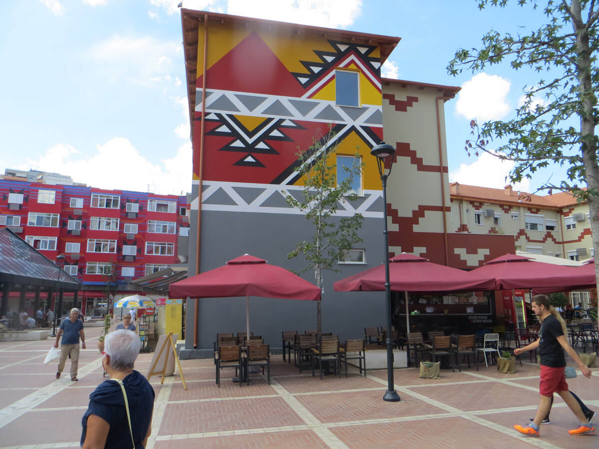 HZ-de-nieuwe-markt-2-Tirana