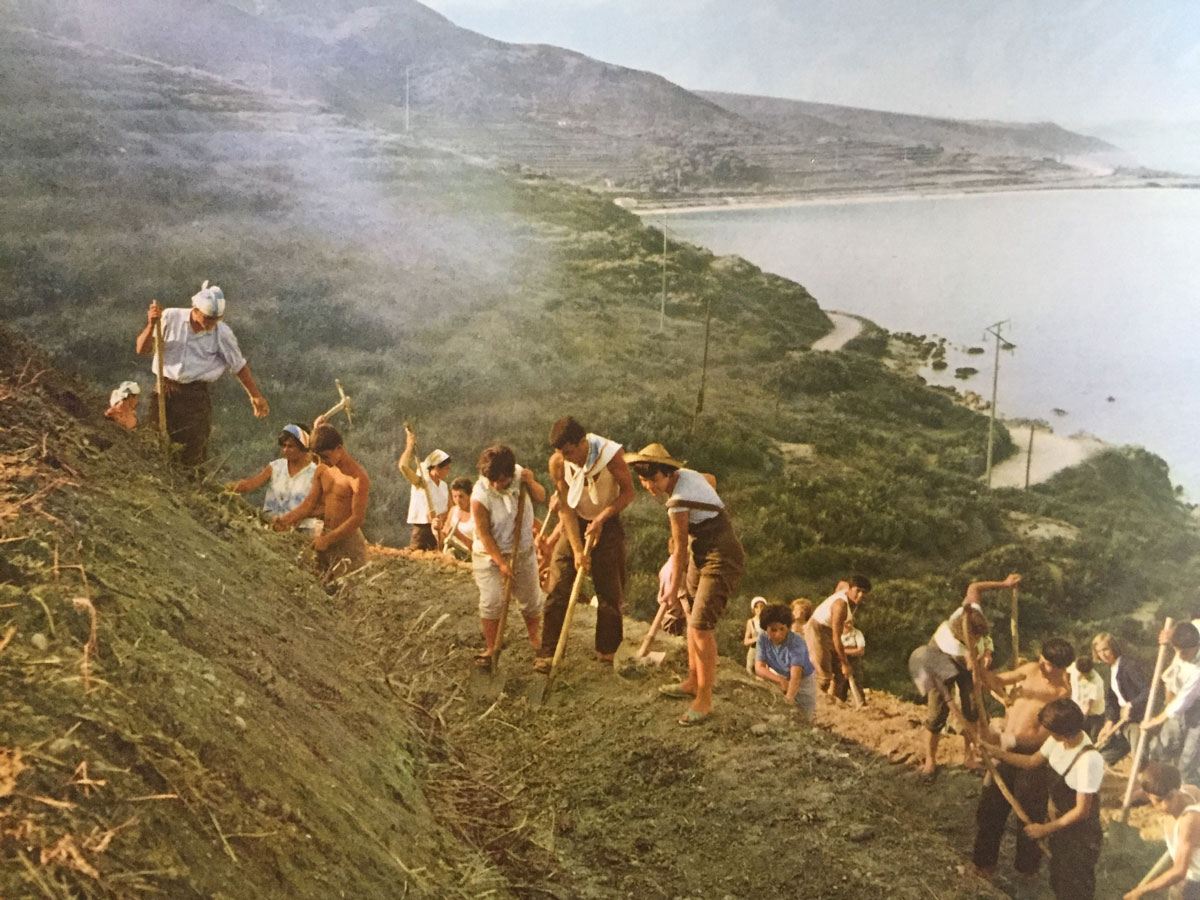 Albanese gratis arbeiders die de legume terrassen aanlegden, rondreis in Albanië