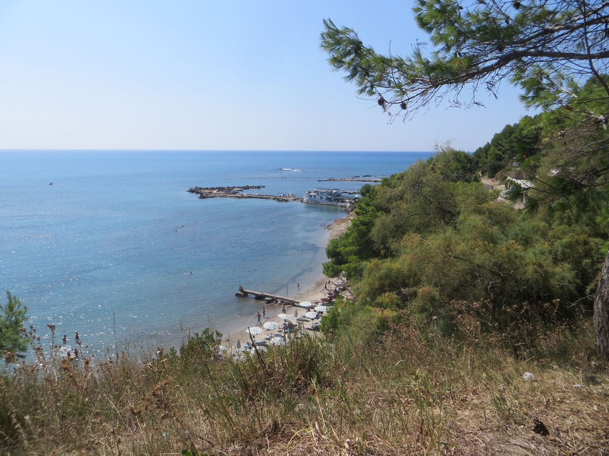 Het strand 'Plazhi i Currilave', Durres.