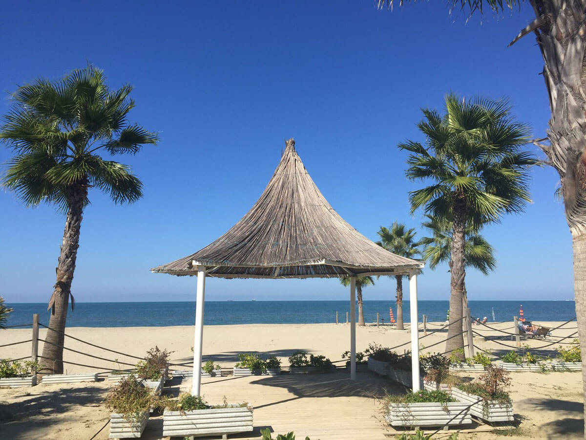 Strand bij Mali Robit
