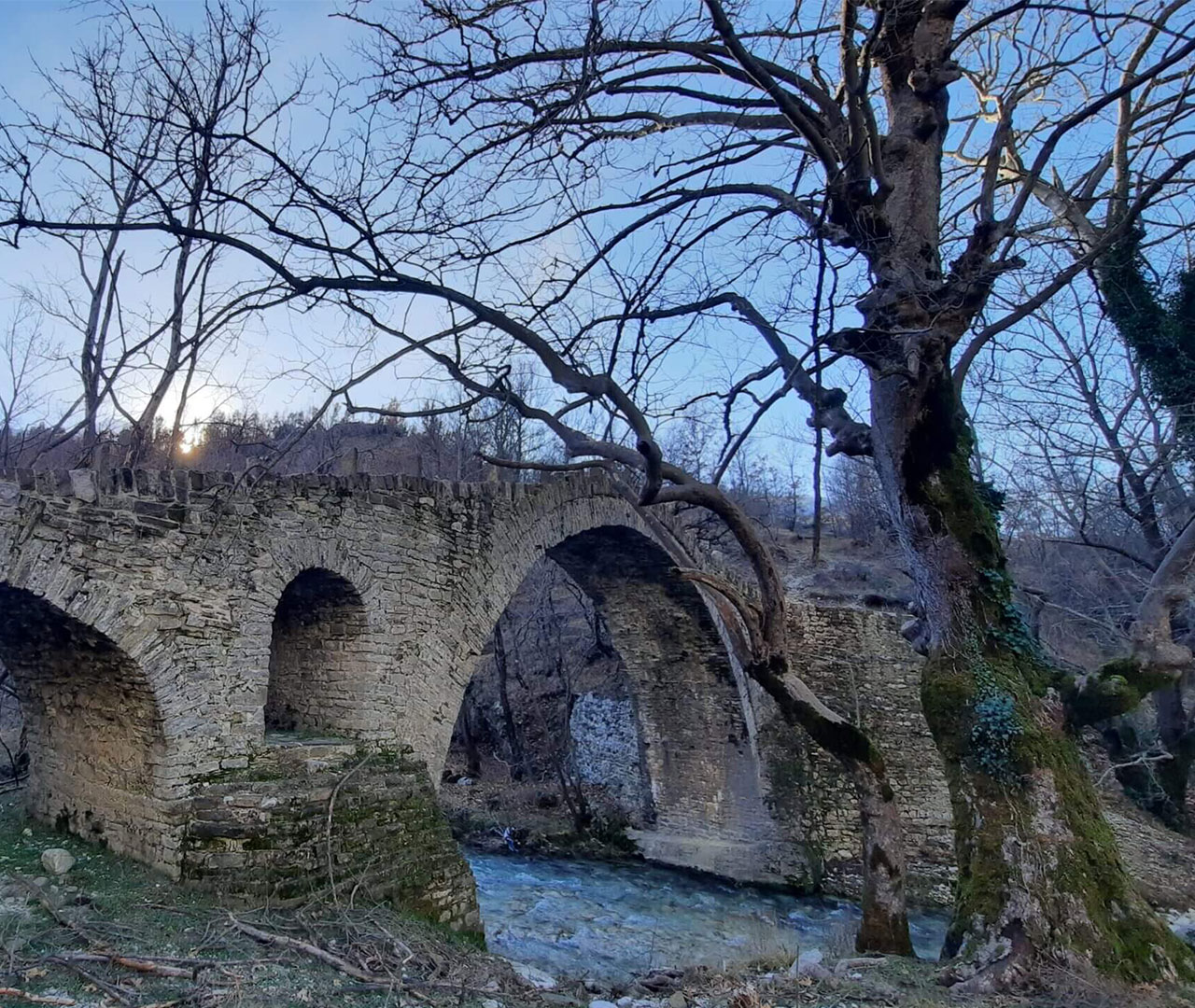 Gjirokaster,Zagoria Offroad Avontuur