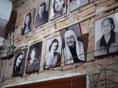 Vervolgde-vrouwen Vervolgde-vrouwen