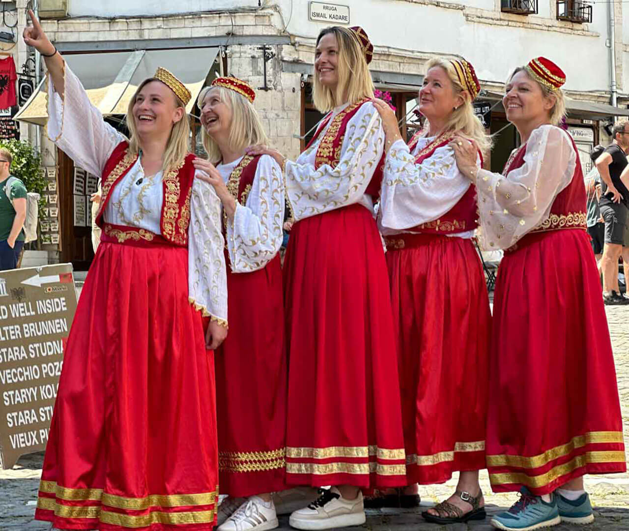 Albanese-kostuum-gjirokater